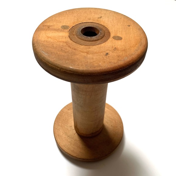 Vintage Wood Spool - Picture 5 of 5